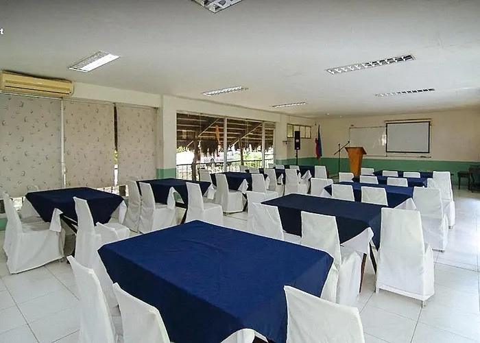 Hotel Reddoorz Cebu Club Fort Med Inc
