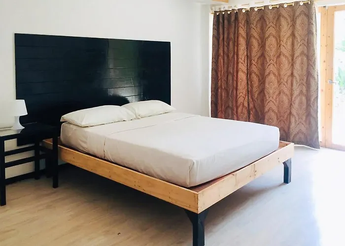 Reddoorz Cebu Club Fort Med Inc 3*